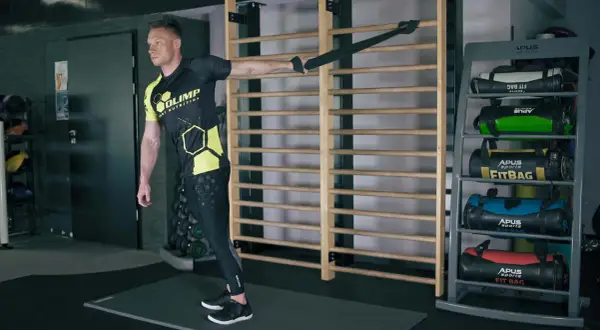 Jak rozciągać biceps, aby uniknąć kontuzji i poprawić elastyczność